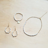 Freshwater Pearl Bracelet with Matte Gold Coin 804m