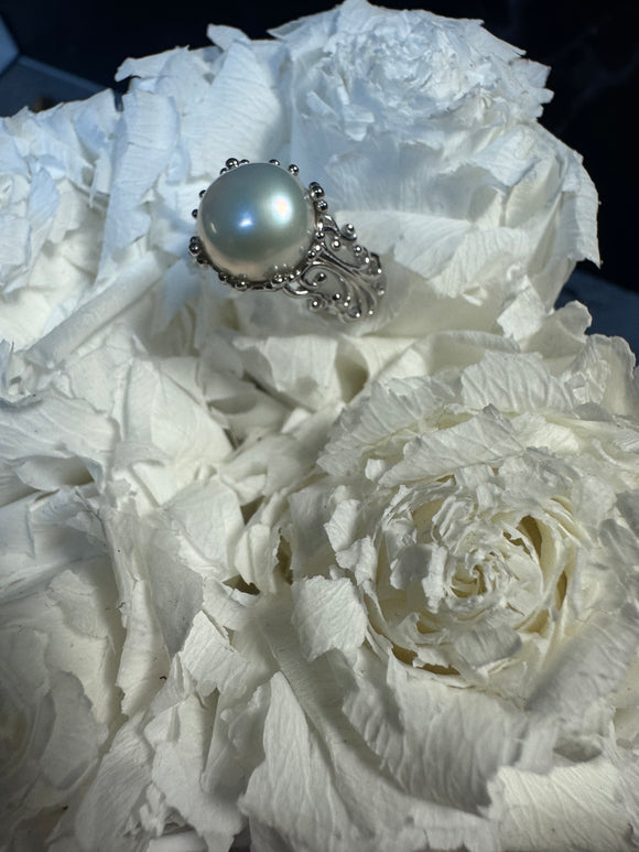 Pre Made Vintage Style Ring